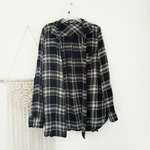 Old Navy Plaid Button Down Shirt